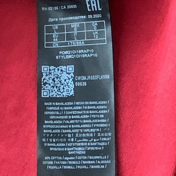 GUESS Graphic Tee "Love" Sz L Red #17G - Picture 10 of 10